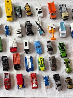 Mattel Mix Lot of 58 Cars